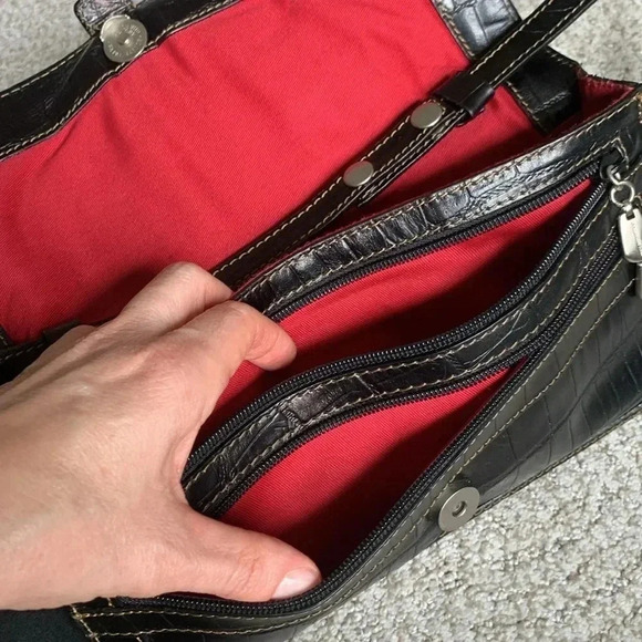 Jones New York Black Cross Body Bag - Picture 8 of 11